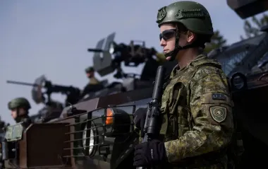 ЄС запускає фонд на 150 млрд євро для переозброєння та підтримки України, - FT
