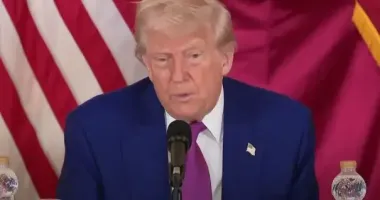 "Нехай проце розпочнеться": Трамп після розмови з Путіним анонсував нові переговори України та РФ