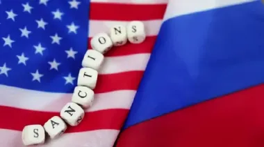 США не будут усиливать санкции против России – Трамп