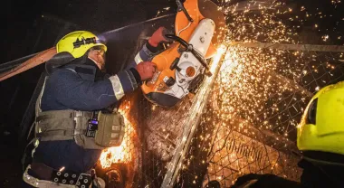 Росіяни атакували Дніпропетровщину: вирували пожежі на підприємстві і фермерському господарстві