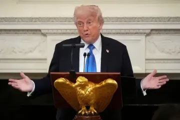 Трамп пропонує депортувати зі США 200 тисяч українців: подробиці від WP