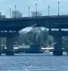Состояние моста Патона вызывает тревогу: во время проезда техники осыпаются камни (видео)