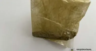 Жительница Тернопольщины может попасть за решетку за то, что заказала наркотики через интернет