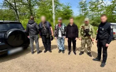 Driver detained in Odesa region for smuggling draft dodgers to Moldova for $11,000 - SBGS. PHOTO