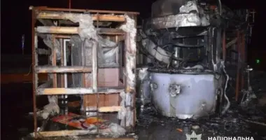 Подожгла киоск и сбежала: в Киеве женщина из-за пьяной ссоры убила знакомую