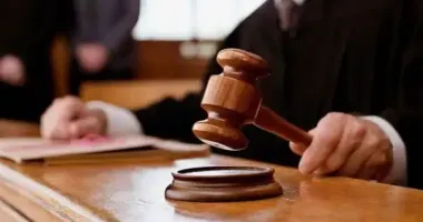 На Закарпатті батьки посадили на ланцюг і спалили 10-річну дитину: як їх покарав суд
