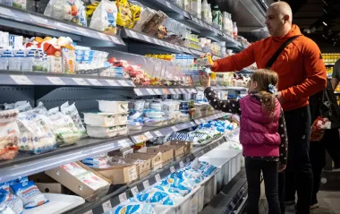 Какие продукты питания не подорожают в 2025 году: ТОП-5 стабильных цен