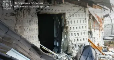 Війська РФ 450 разів обстріляли Запорізьку область: пошкоджені будинки