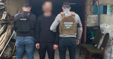 У жителя Дніпропетровщини знайшли пістолет, 5 гранат та понад 300 патронів