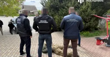 На Тернопільщині військовослужбовець намагався "продати" довідку про непридатність до служби за 25 000 доларів