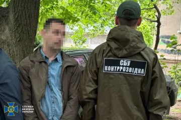Похищал секретные разработки ВСУ: СБУ задержала "крота" российских спецслужб в Одесской области (фото)
