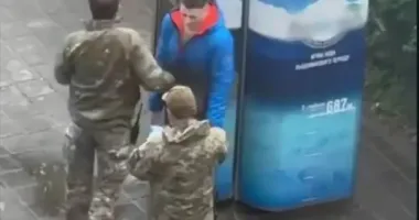 У Харкові поліцейські повідомили про підозру працівнику ТЦК, який вдарив чоловіка під час перевірки документів