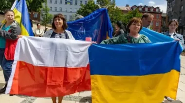 Українців з Польщі видворять додому? Що планують після завершення війни