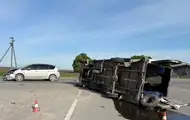 В Тернопільській області перевернувся бус з пасажирами: вісім потерпілих