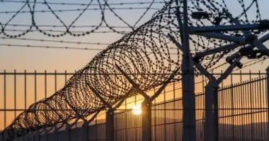 На Дніпропетровщині засудили жінку, яка знімала та продавала порнографію з 8-річним сином
