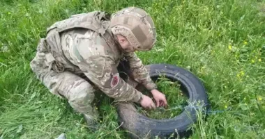 В Сумской области уничтожили суббоеприпасы после вражеского обстрела