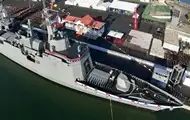 Новий есмінець КНДР частково затонув під час спуску на воду