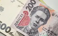 Кадровий голод трохи ослаб, а українцям почали “знижувати зарплати"