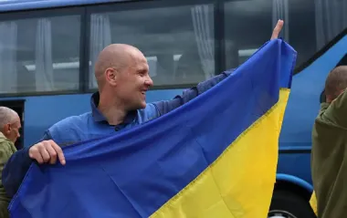 Украина и РФ обменялись новыми группами пленных: подробности второго дня (фото, видео)