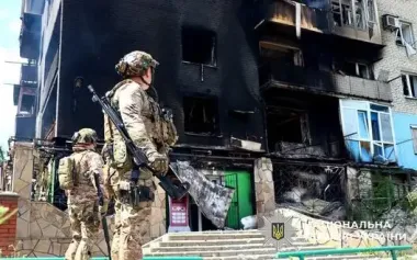 Drones buzz, chestnuts fall through windows that are no longer there: Pokrovsk after numerous enemy strikes. PHOTOS