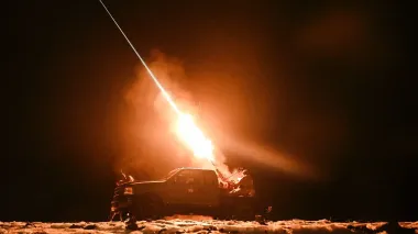 У Києві та області ППО працює по російських дронах