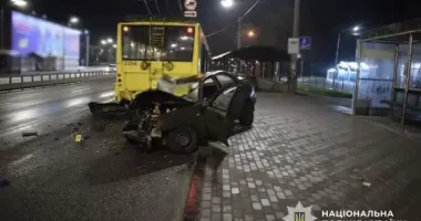 Загинули дві людини: у Києві судитимуть водія, який пʼяним врізався у тролейбус