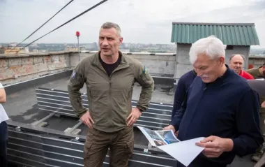 Кличко розповів про будинок у Солом’янському районі, відновлений після обстрілу: став енергостійким