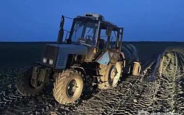 РФ вдарила по аграрних підприємствах у Чернігівській області: є поранені