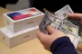 175 тысяч на 4 смартфона для сельской громады: как в Украине покупают "айфоны" на бюджетные деньги