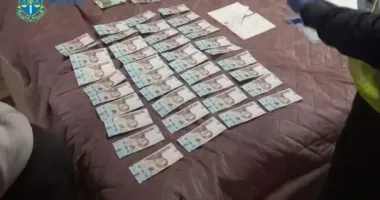 Інвалідність за хабар: на Вінниччині затримали трьох лікарів
