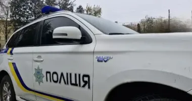 На Харківщині біля авто військового ТЦК стався вибух: потерпілий втратив руку