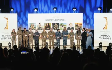 "Жінка України 2025": хто отримав Національну премію та кому присвятила нагороду Марина Круть