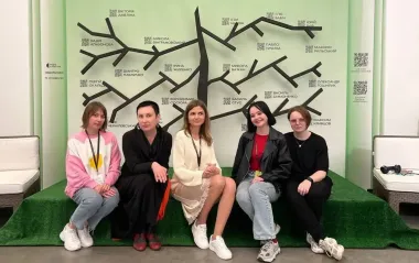 На Книжном Арсенале ожили стихи репрессированных и погибших поэтов: что нужно знать о "Голосах"