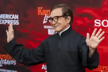 71-летний Джеки Чан получил травму на съемках: как он выглядит сейчас (фото)