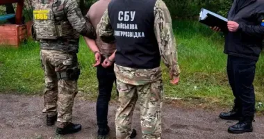 На Волыни пограничники задержали местного жителя, который за 6000 долларов обещал помочь мужчине незаконно пересечь границу