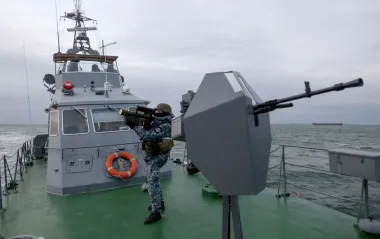ПВО ночью сбила над Черным морем новейший дрон россиян "Дань-М" (видео)