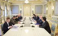 Зеленський зустрівся з главою МЗС Туреччини