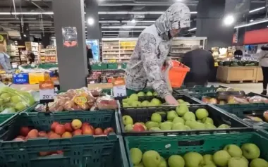 Фрукты уже дороже мяса: цены на яблоки, апельсины и лимоны идут на рекорд