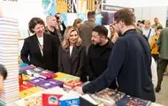 Зеленський обрав "Убити тирана" на 13-му Книжковому Арсеналі у Києві