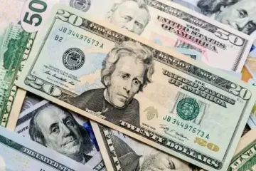 Курс валют на 2 червня: скільки коштуватимуть долар, євро і злотий