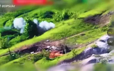 Defence forces destroyed Russian motorcycle and shelters and detected and hit enemy infantry in Donetsk region. VIDEO
