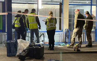 В Житомире мужчина бросил гранату возле супермаркета: ранены шесть человек