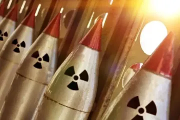 Британія повинна допомогти Україні створити ядерну зброю — полковник британської армії