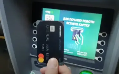 Клієнти Monobank втрачають гроші при поповненні: на картку не надходять