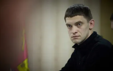 В Запорожье атакована критическая инфраструктура: разрушено админздание, есть пожар