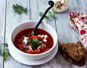 Борщ все менш "народний": ціна улюбленої страви зросла на 15%