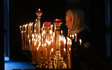 Важлива дата перед Трійцею: коли поминати померлих і що зробити в цей день