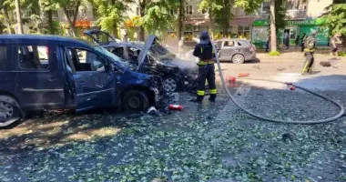 Росіяни вдарили касетними боєприпасами по Сумах: є жертва і постраждалі