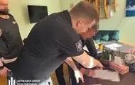 Взятка руководству Киевзеленстроя: директор КП получил подозрение