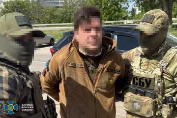 Корректировал атаки по своему подразделению: в Нацгвардии обнаружили российского "крота"